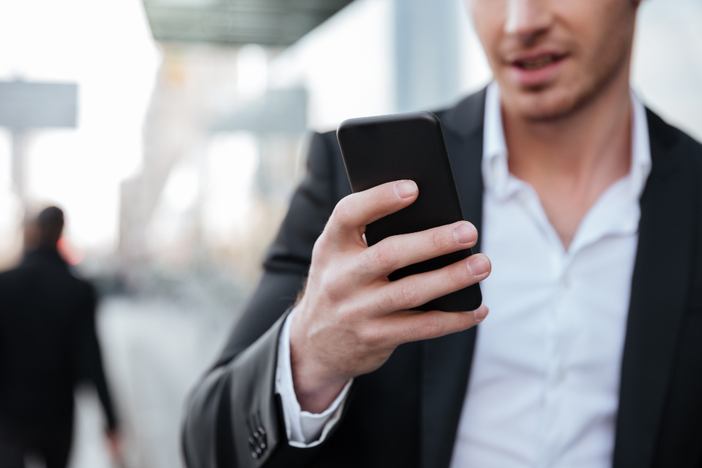 How to Send Bulk SMS in Congo: Tools, Tips, and Legal Considerations